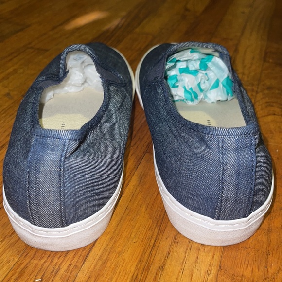 Gap Men slip-ons sneakers Size 10 - Picture 3 of 5